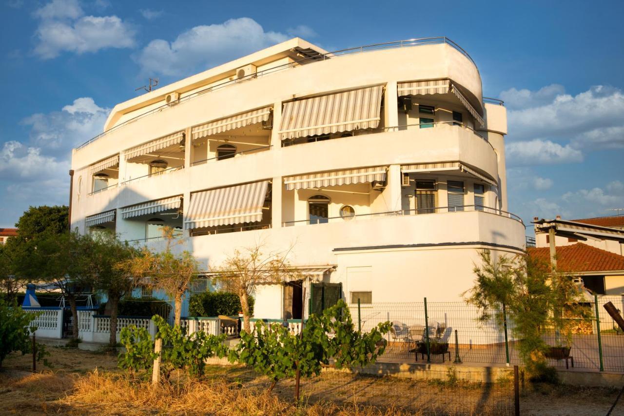 Apartman Mali Raj Пакоштане Экстерьер фото